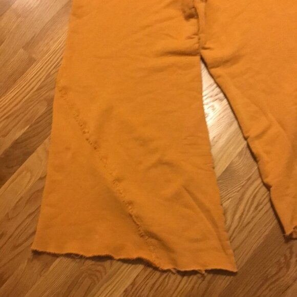 NWT Free People Movement Free Spirit Wide-Legs size Small. - Picture 12 of 16